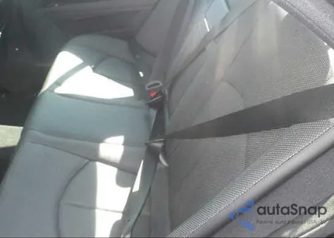 2008 Mercedes-Benz E550 from USA, damaged, VIN WDBUF72X78B272580